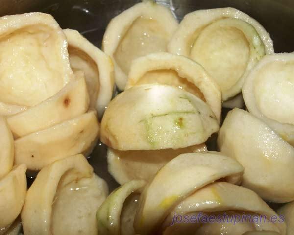 conchas_guayabas_08 Cascos de guayaba en almíbar - Las Otras Recetas